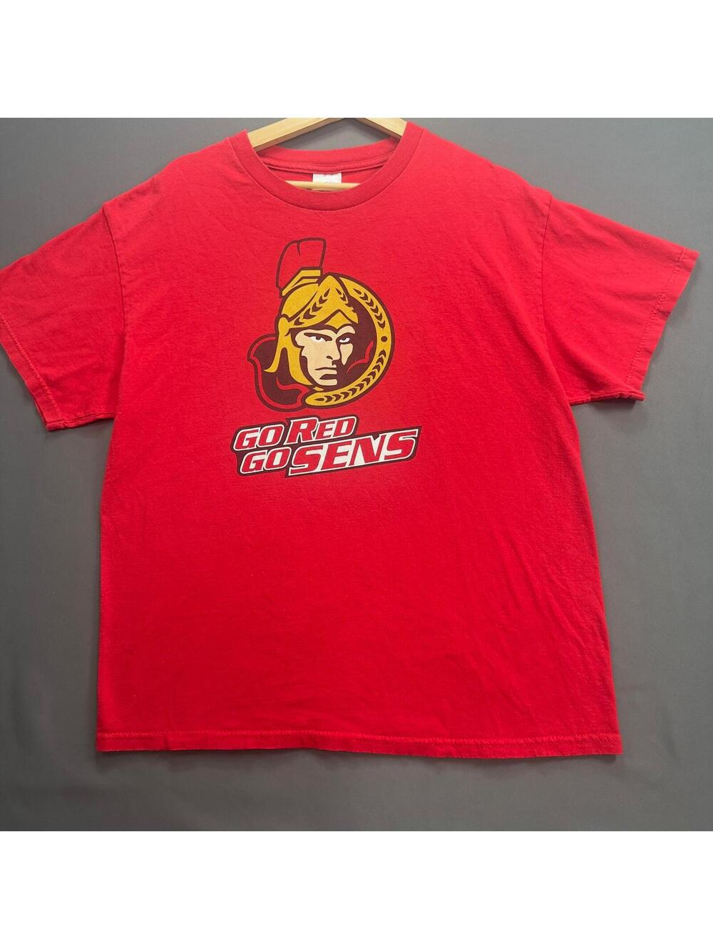TENNESSE RIVER Graphic Short Sleeve T-Shirt Red Size M